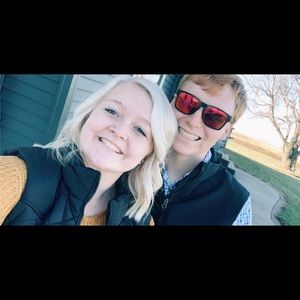 Meet your Posher, Britney